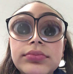 Meet your Posher, Marissa